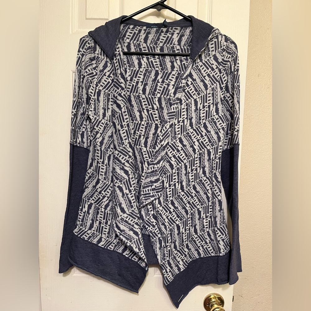 PrAna Graceful Wrap Organic Tribal Blue burnout Hoodie jacket Top Small